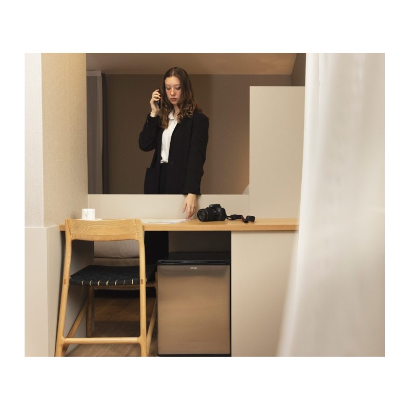 Minibar SILENCE 40. Clase G