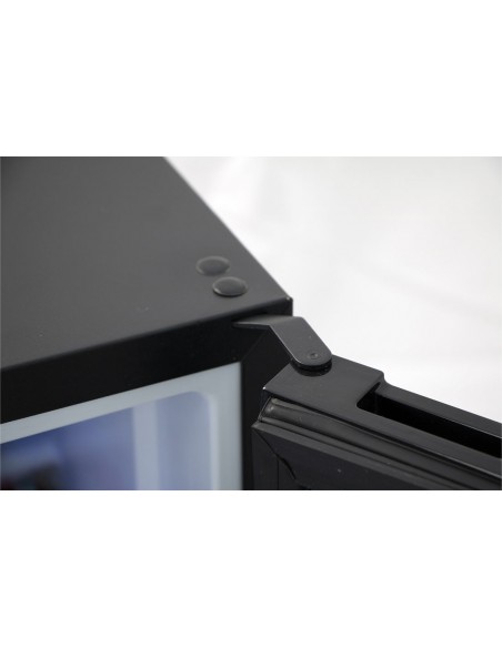Minibar WINTER 30L GLASS Negro puerta de cristal. Clase F